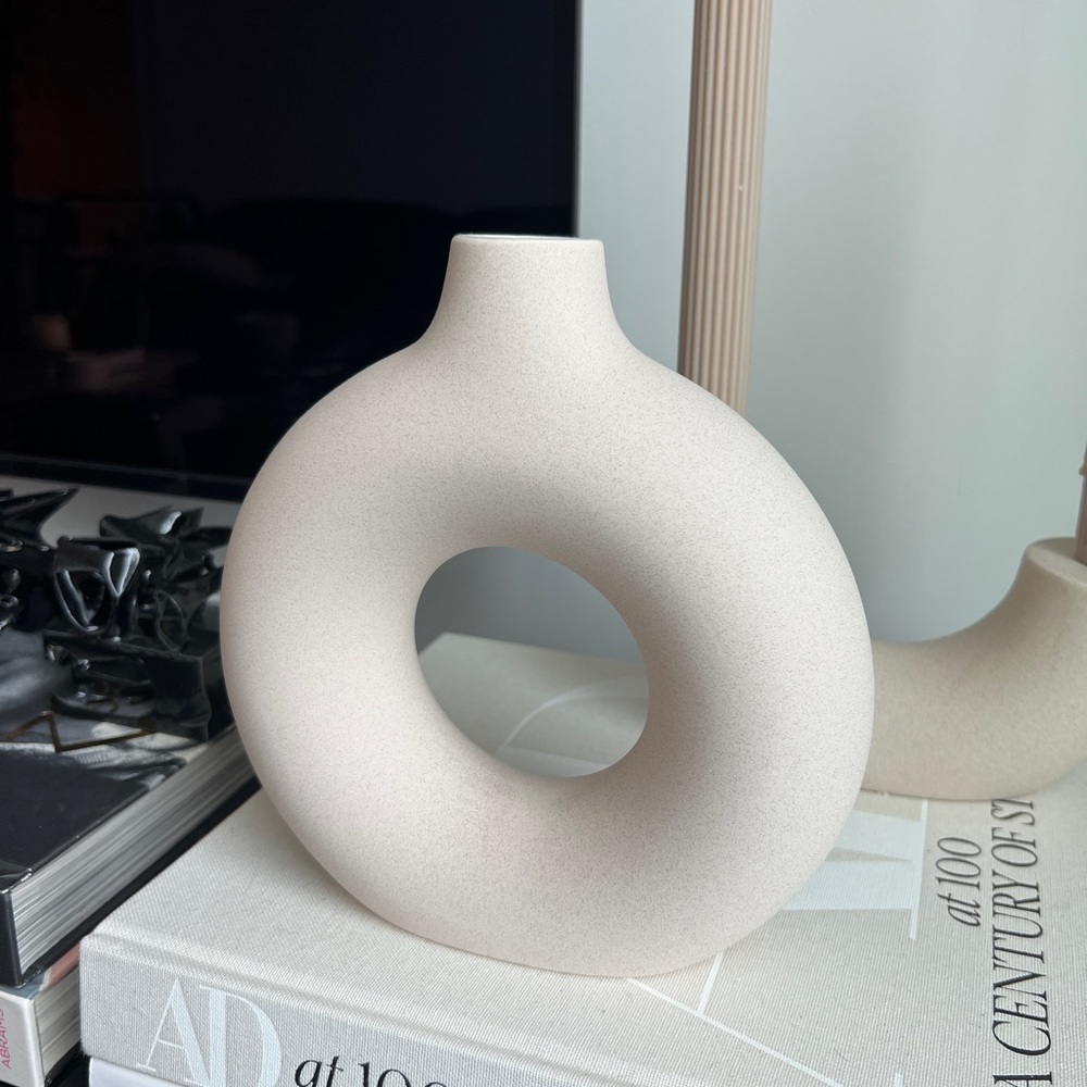H&M Home Ceramic Vase